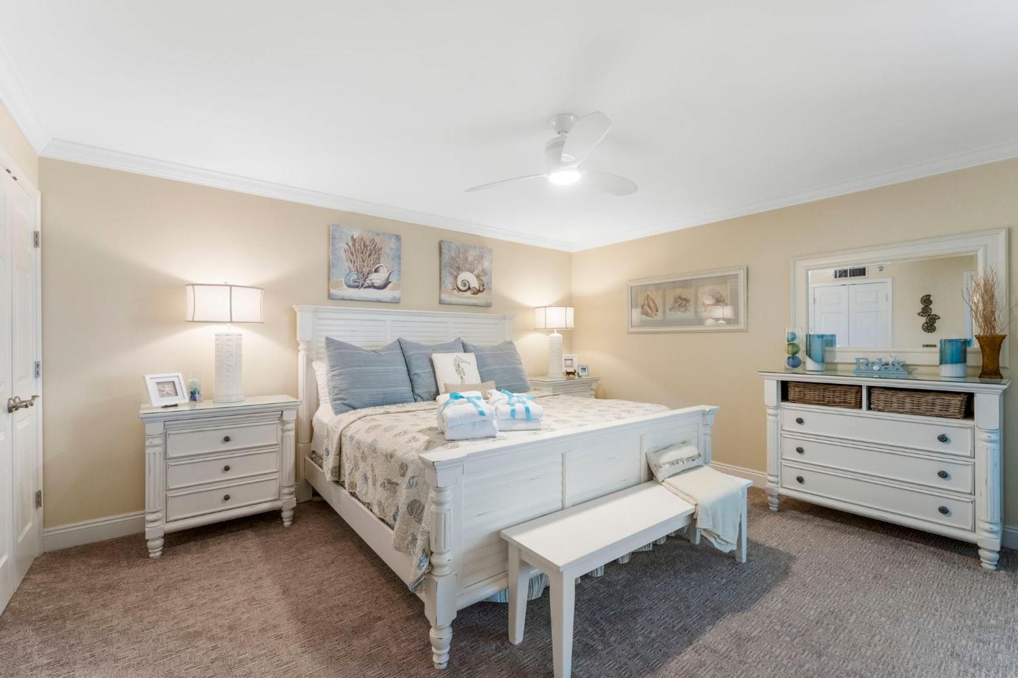 Stunning 2/2 Designer Condo W Coastal Appeal Right On The Gulf! Panama City Beach Eksteriør billede